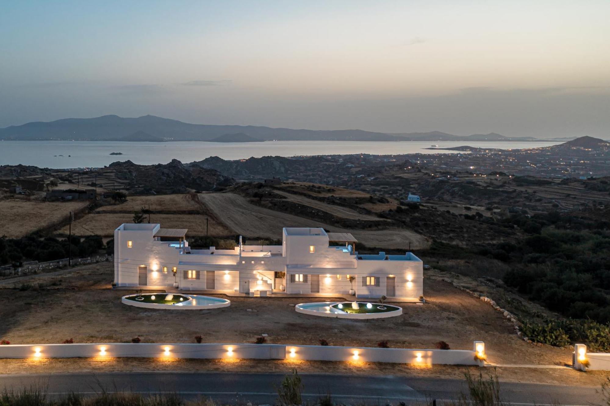Ariadne'S Crown Luxury Suites With Private Pool Vivlos Экстерьер фото
